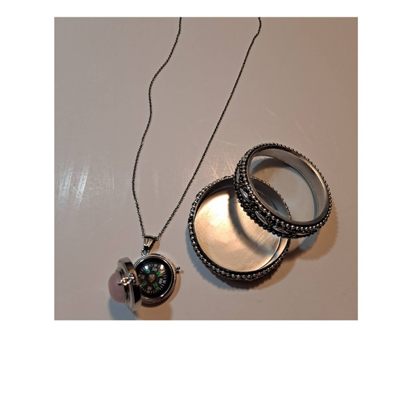 STEAMPUNK FABULOUS! Galilea Rose Quartz Compass Stainless locket - Picture 3 of 10